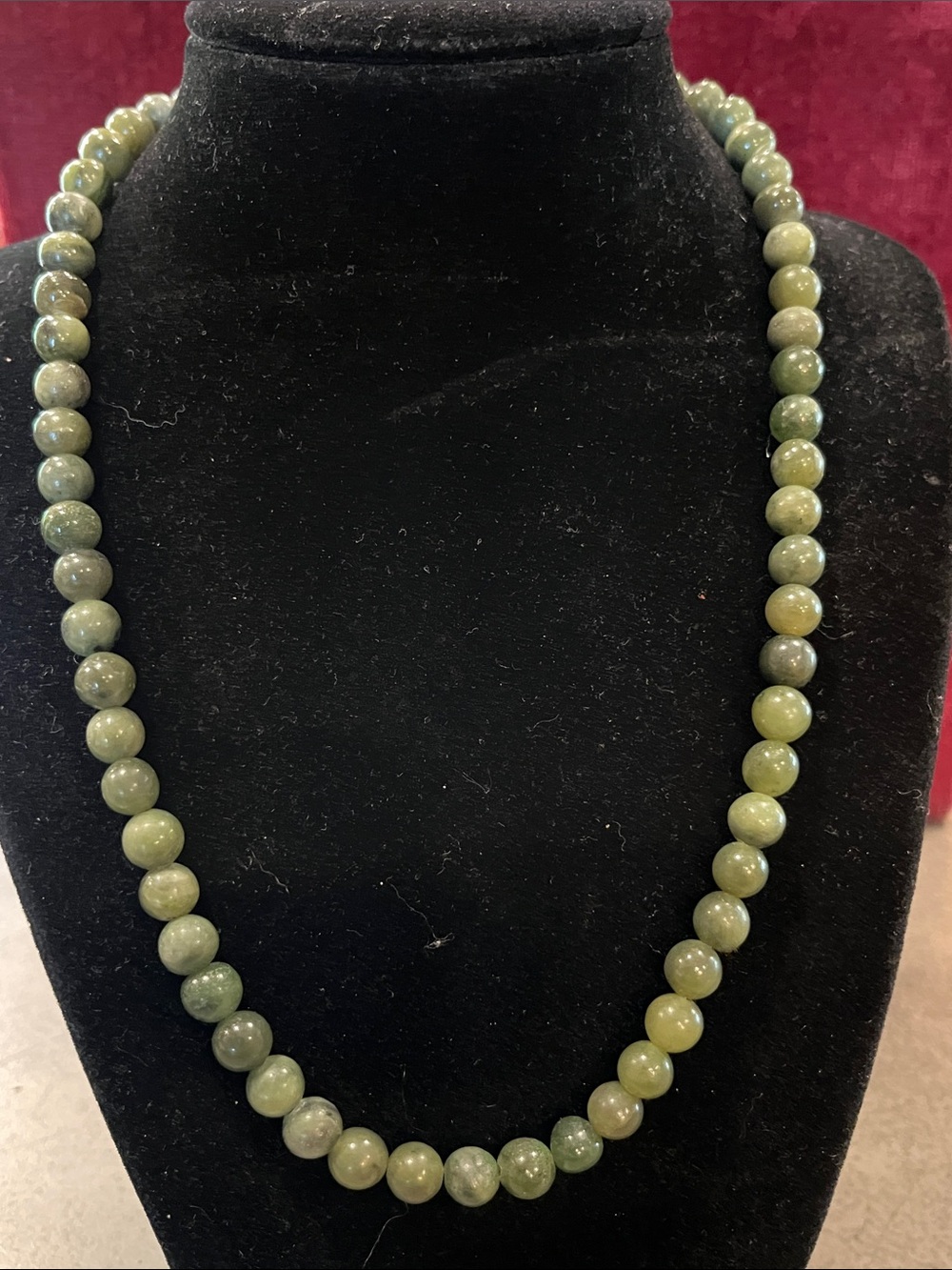 Vintage 20” Natural Serpentine (“New Jade”) Bead Necklace